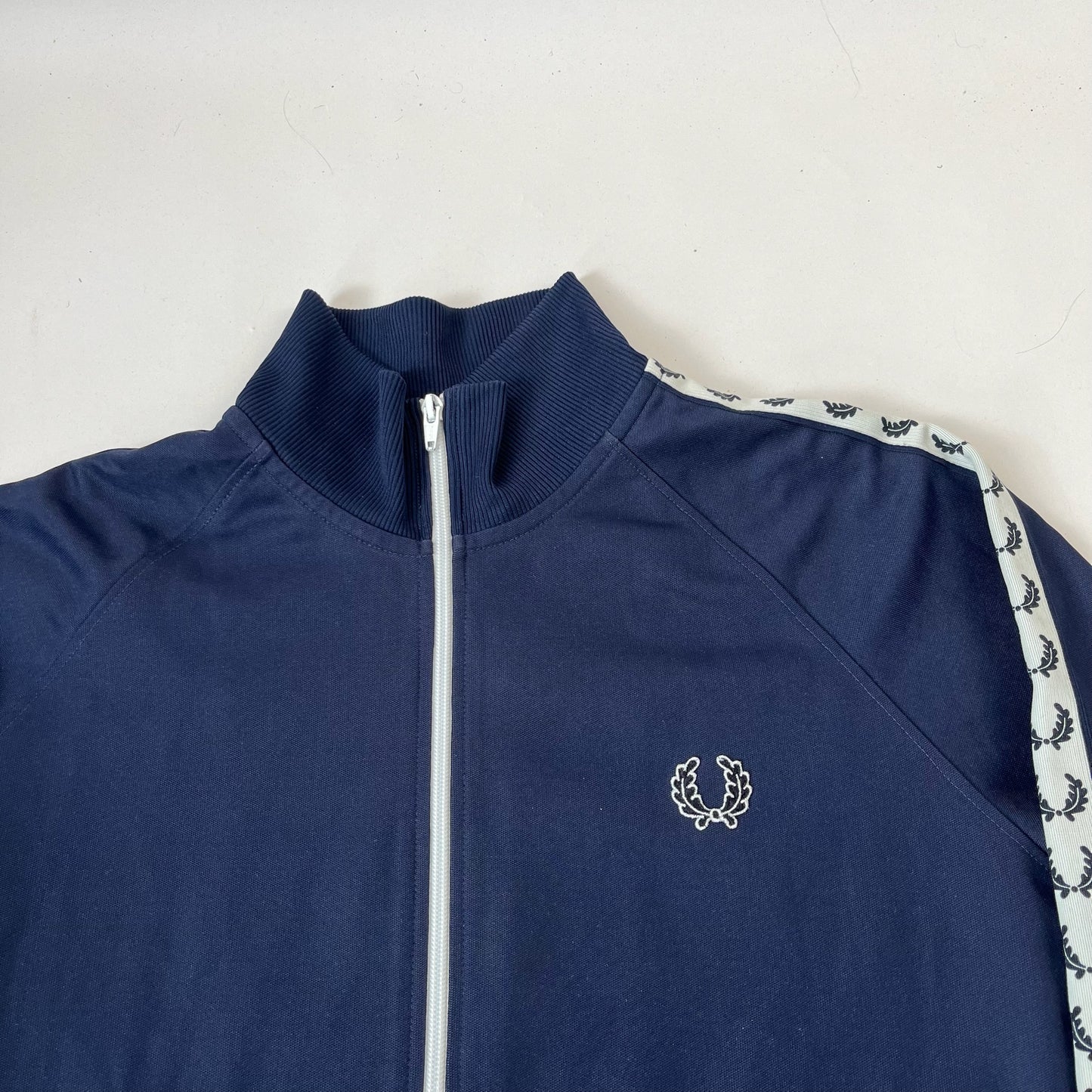 Fred Perry Trackjacket (L)