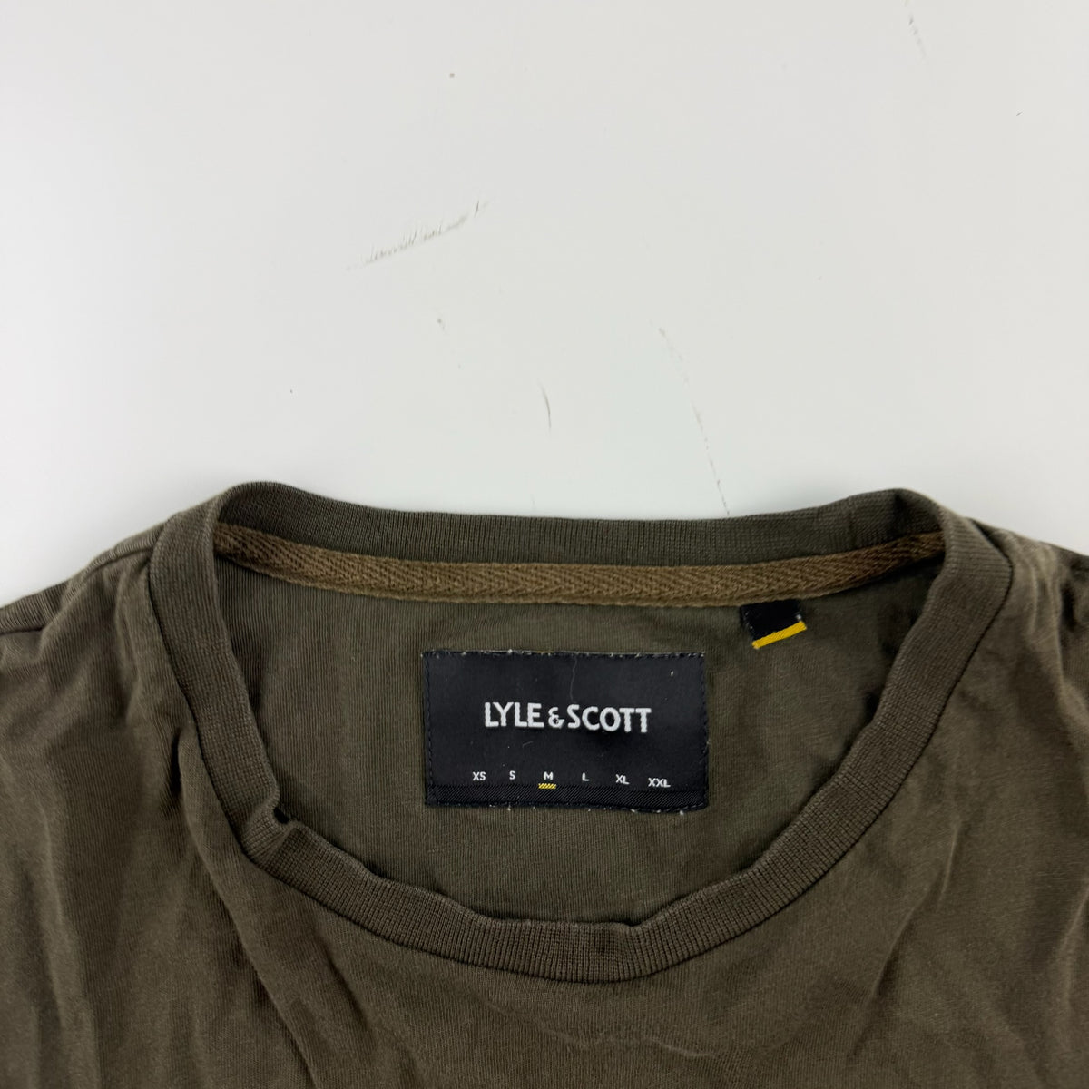 Lyle & Scott T-shirt (M)
