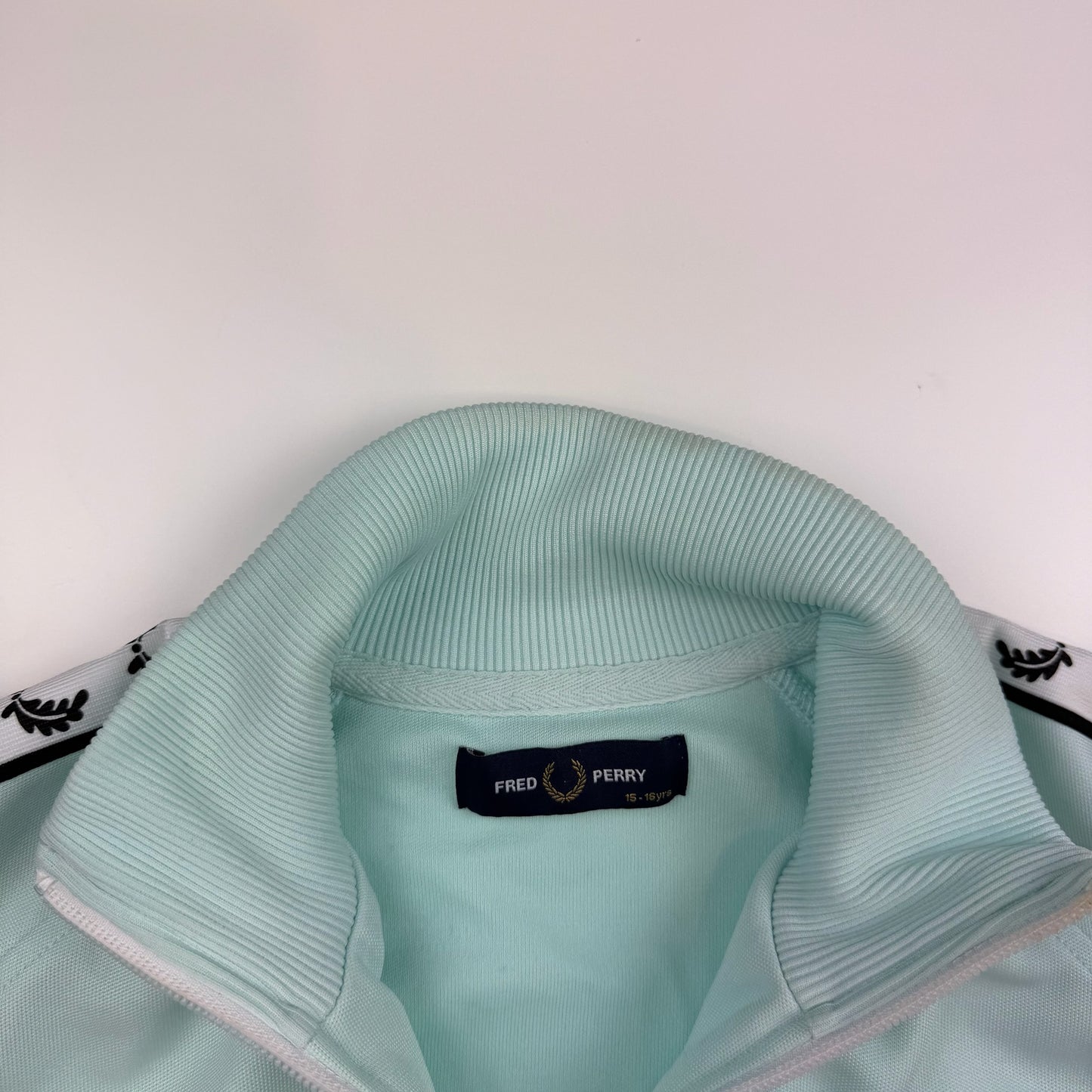 Fred Perry Trackjacket (S)