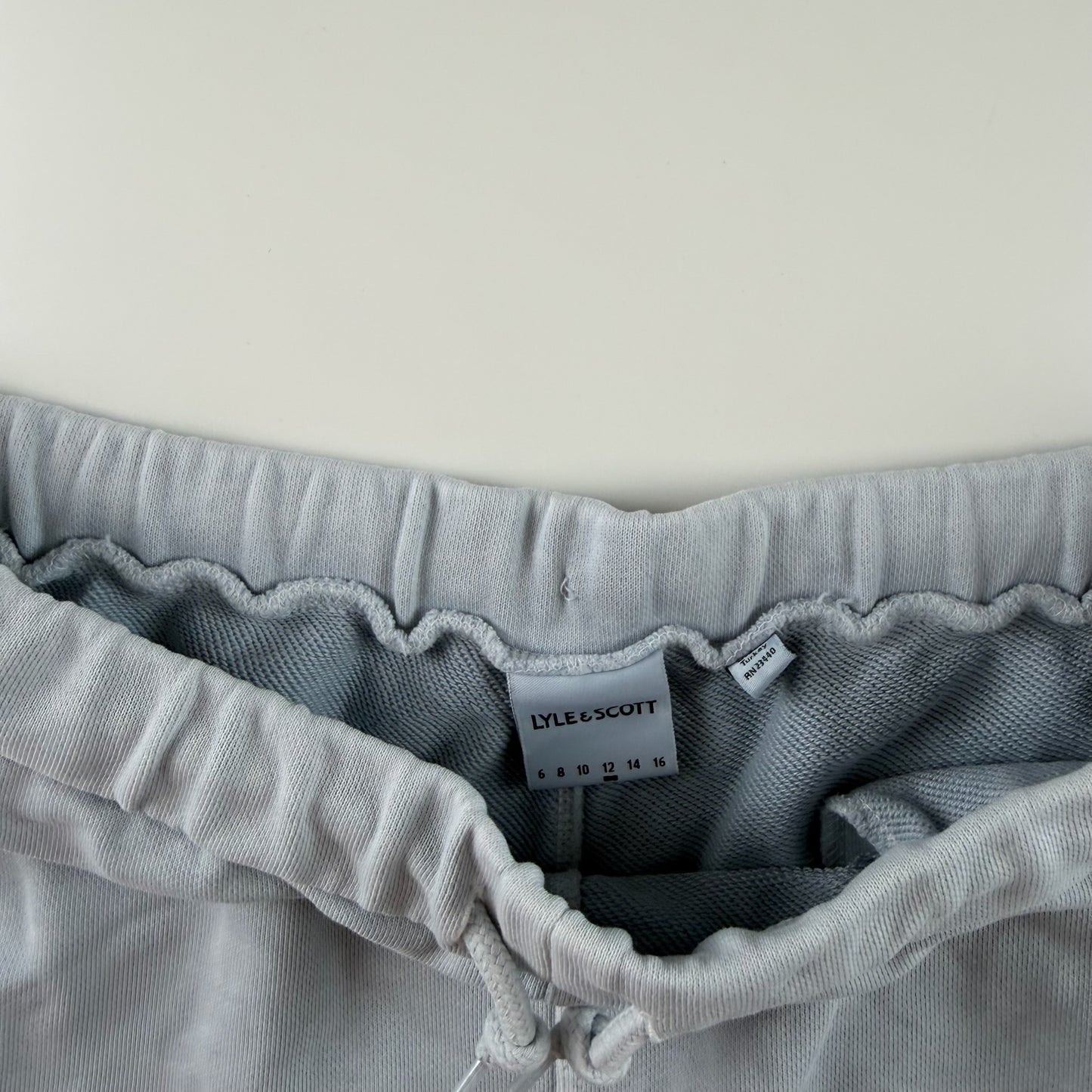 Lyle & Scott Shorts (S)