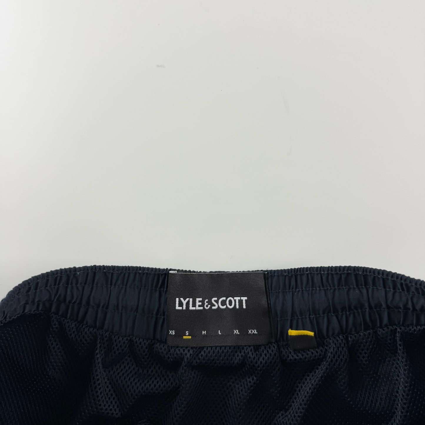 Lyle & Scott Shorts (S)