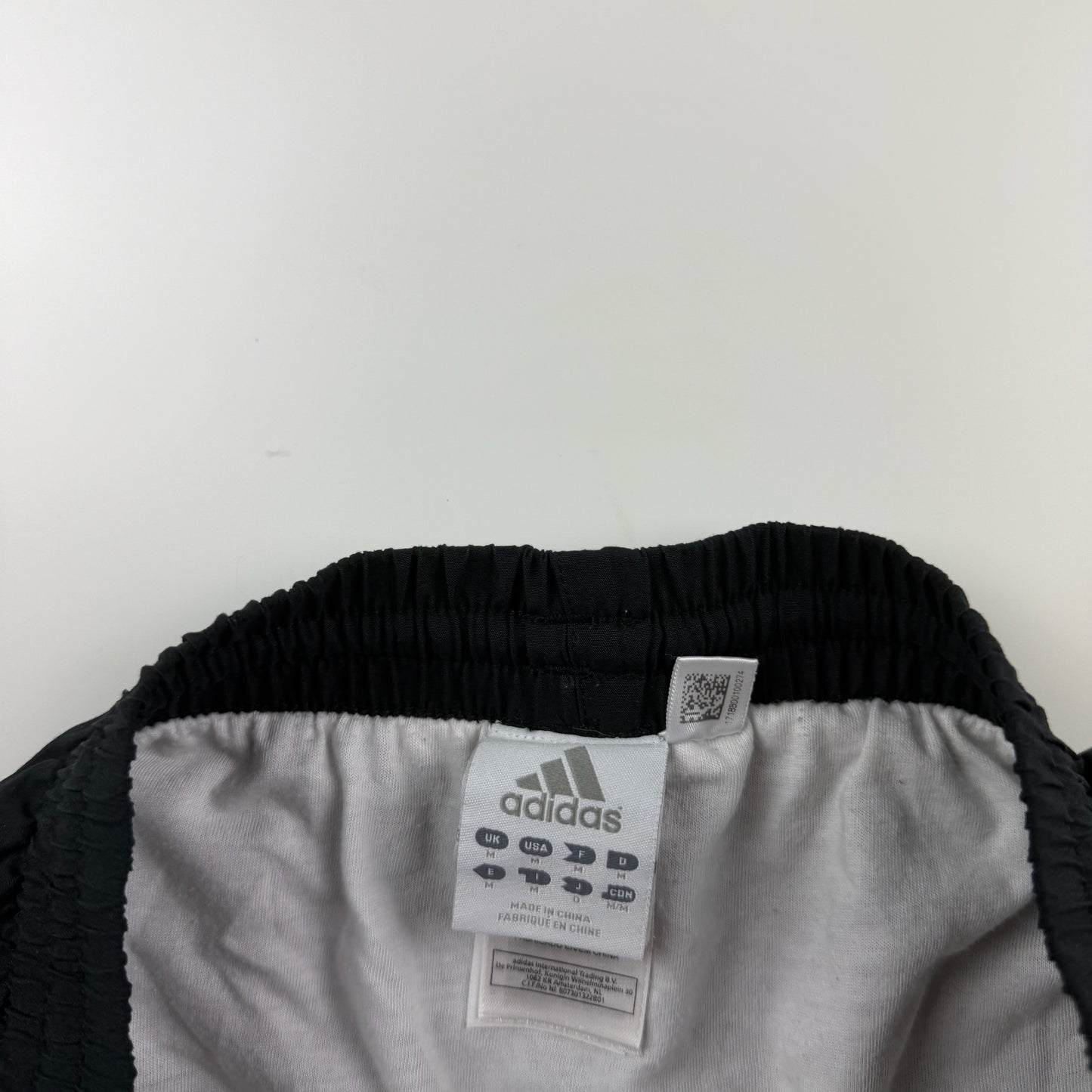 Adidas Shorts (M)