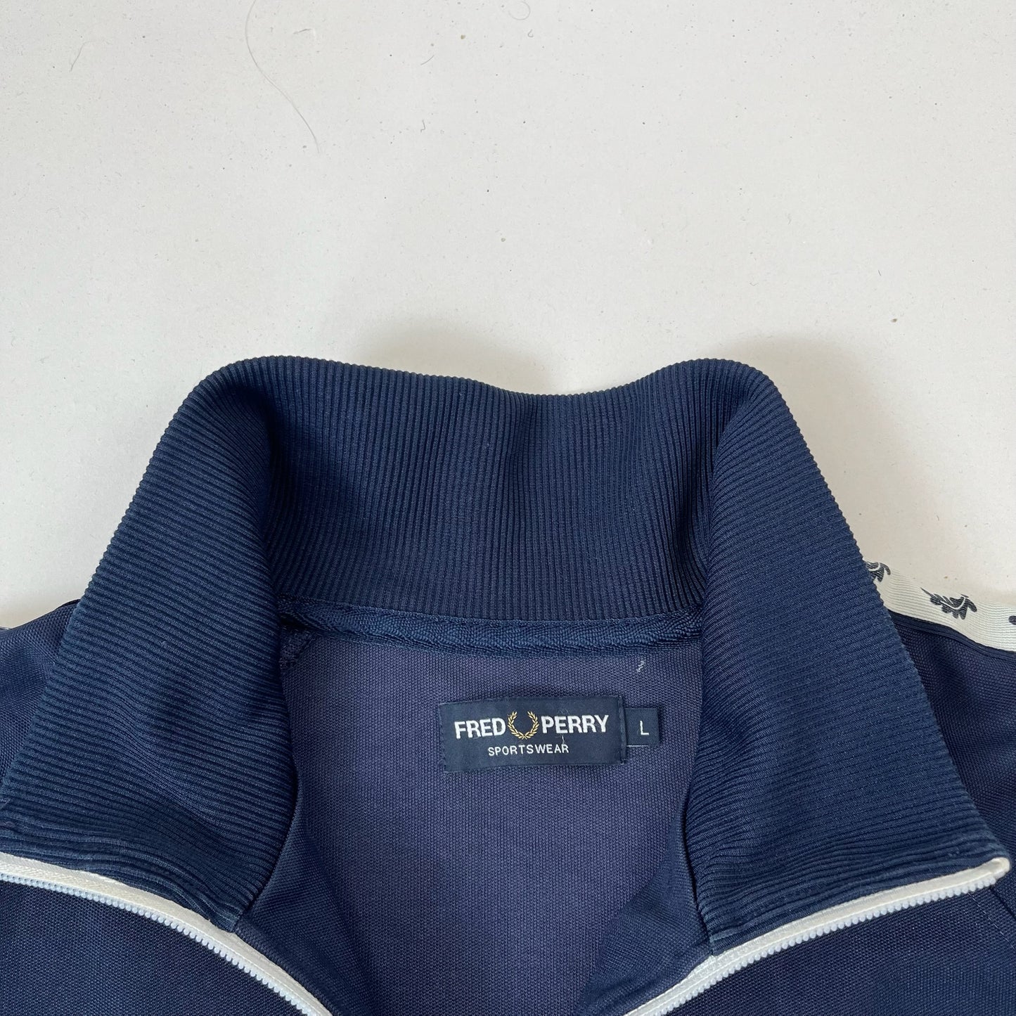 Fred Perry Trackjacket (L)