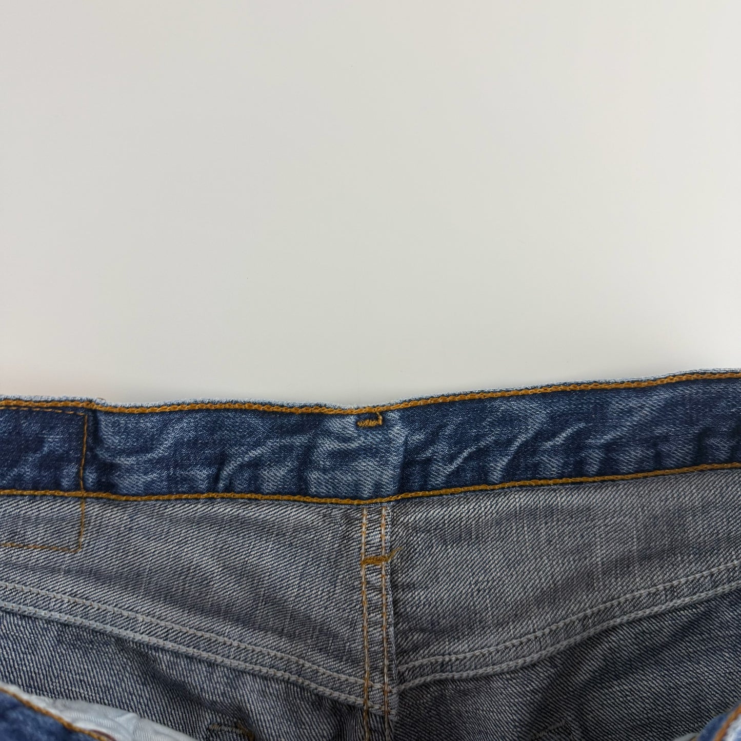 Levi’s Jeans (M)