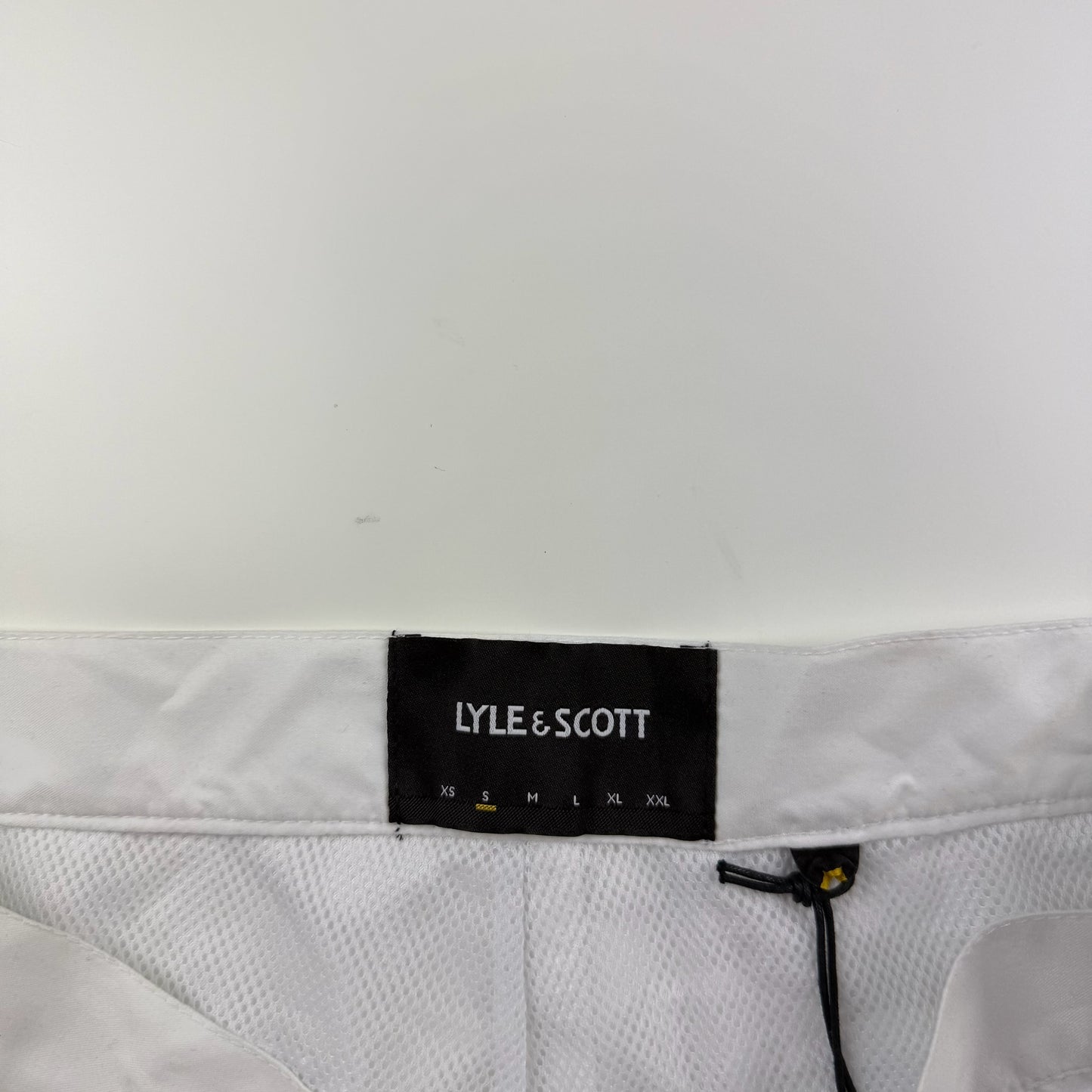 Lyle & Scott Shorts (S)