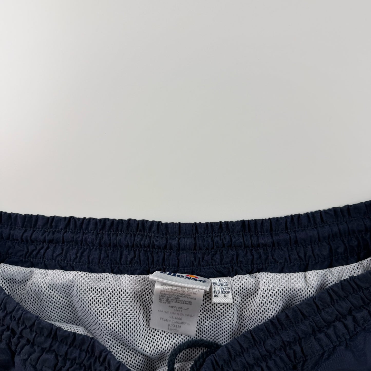 Ellesse Shorts (L)