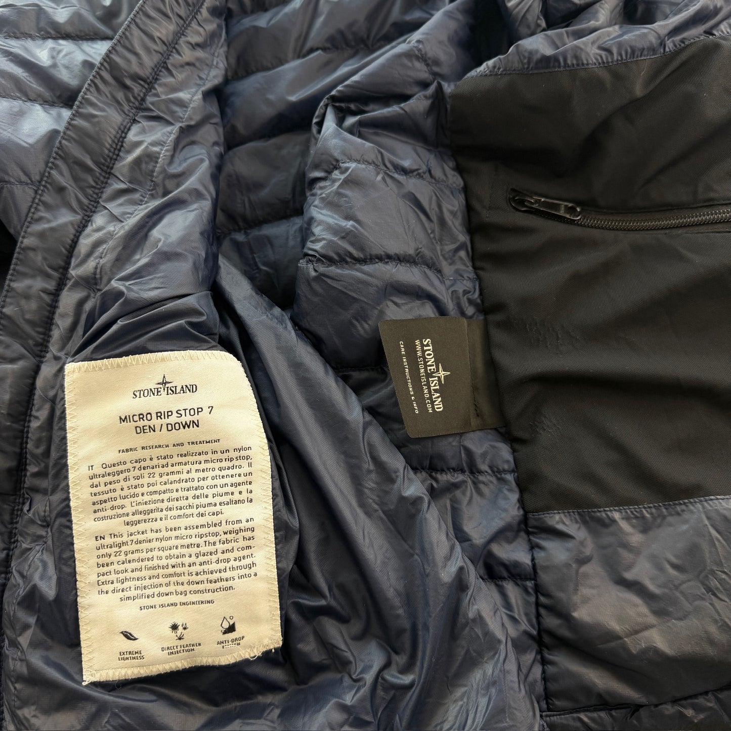 Stone Island Daunenjacke (L)