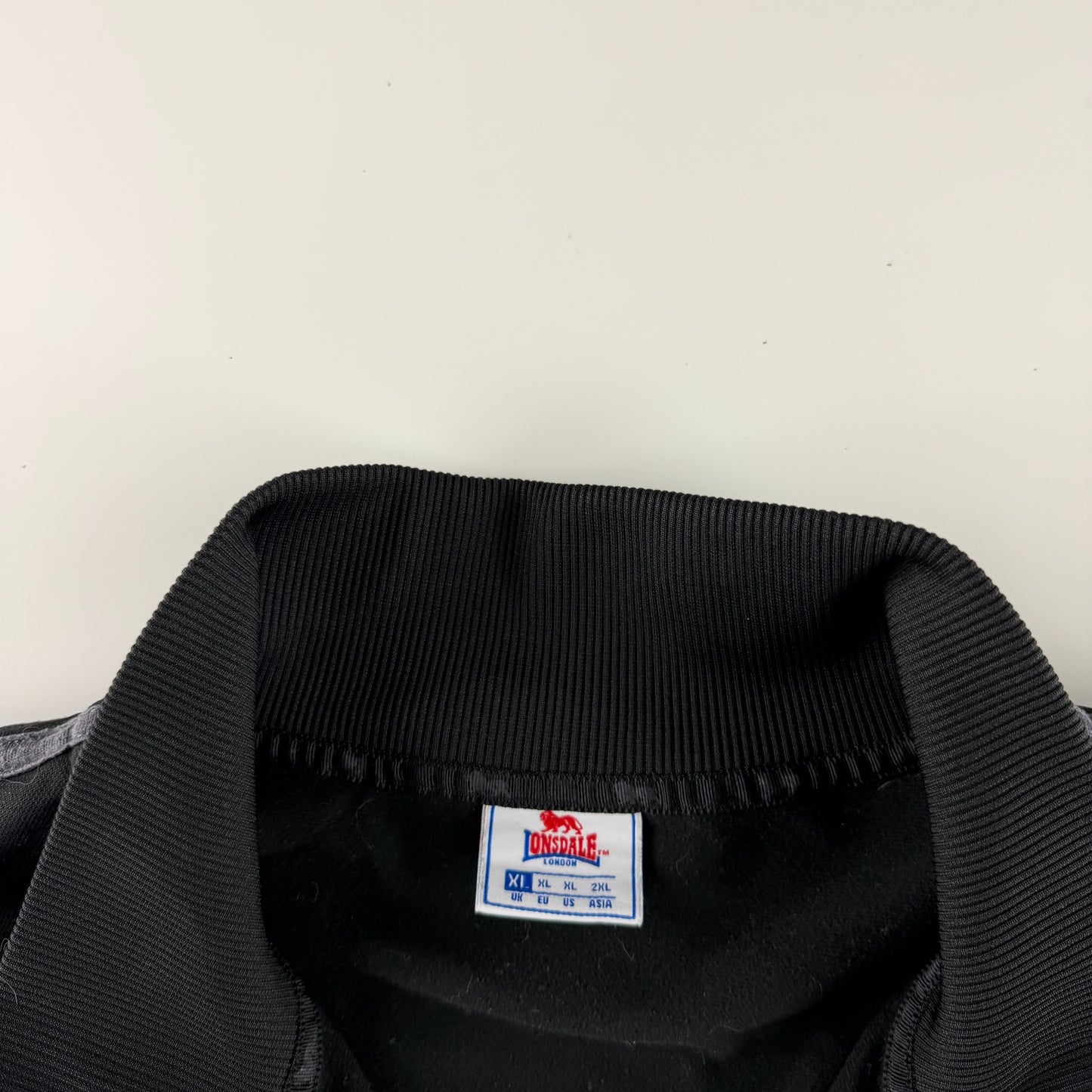 Lonsdale Trackjacket (XL)