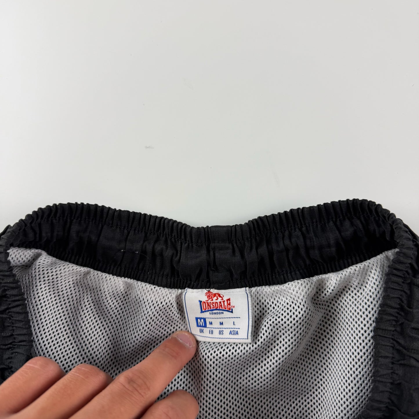 Lonsdale Shorts (M)