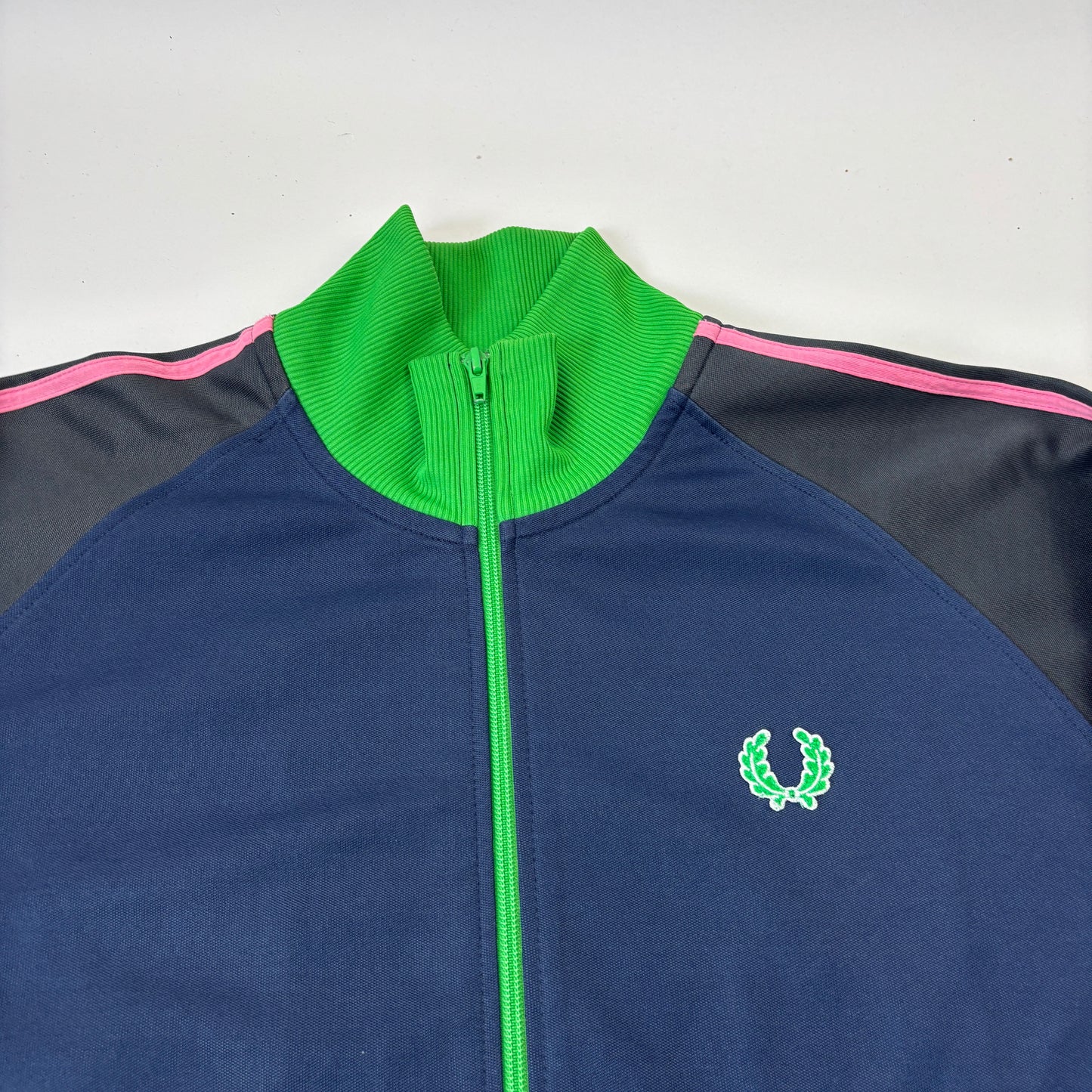 Fred Perry Trackjacket (XL)