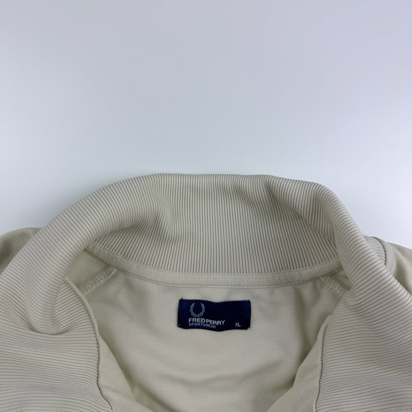 Fred Perry Trackjacket (XL)