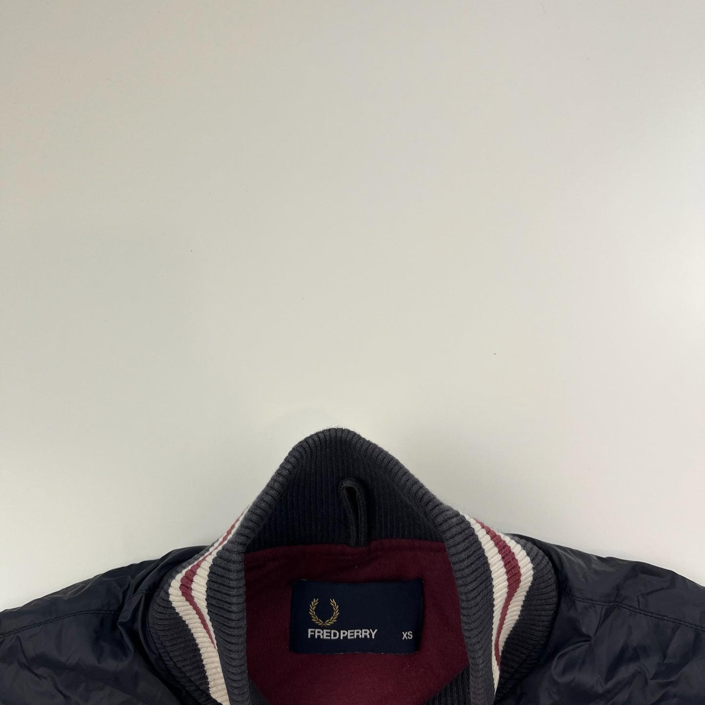 Fred Perry Trackjacket (XS)