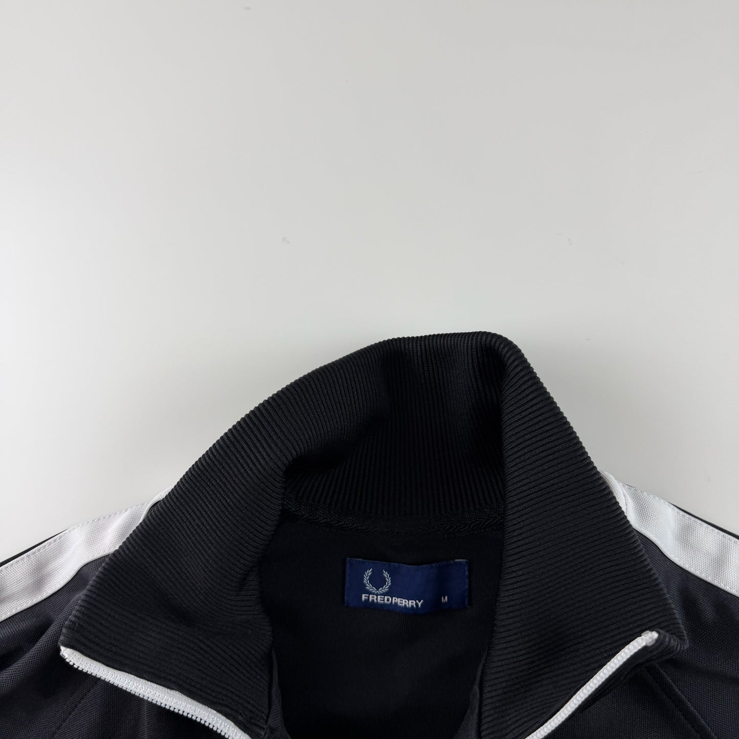 Fred Perry Trackjacket (M)