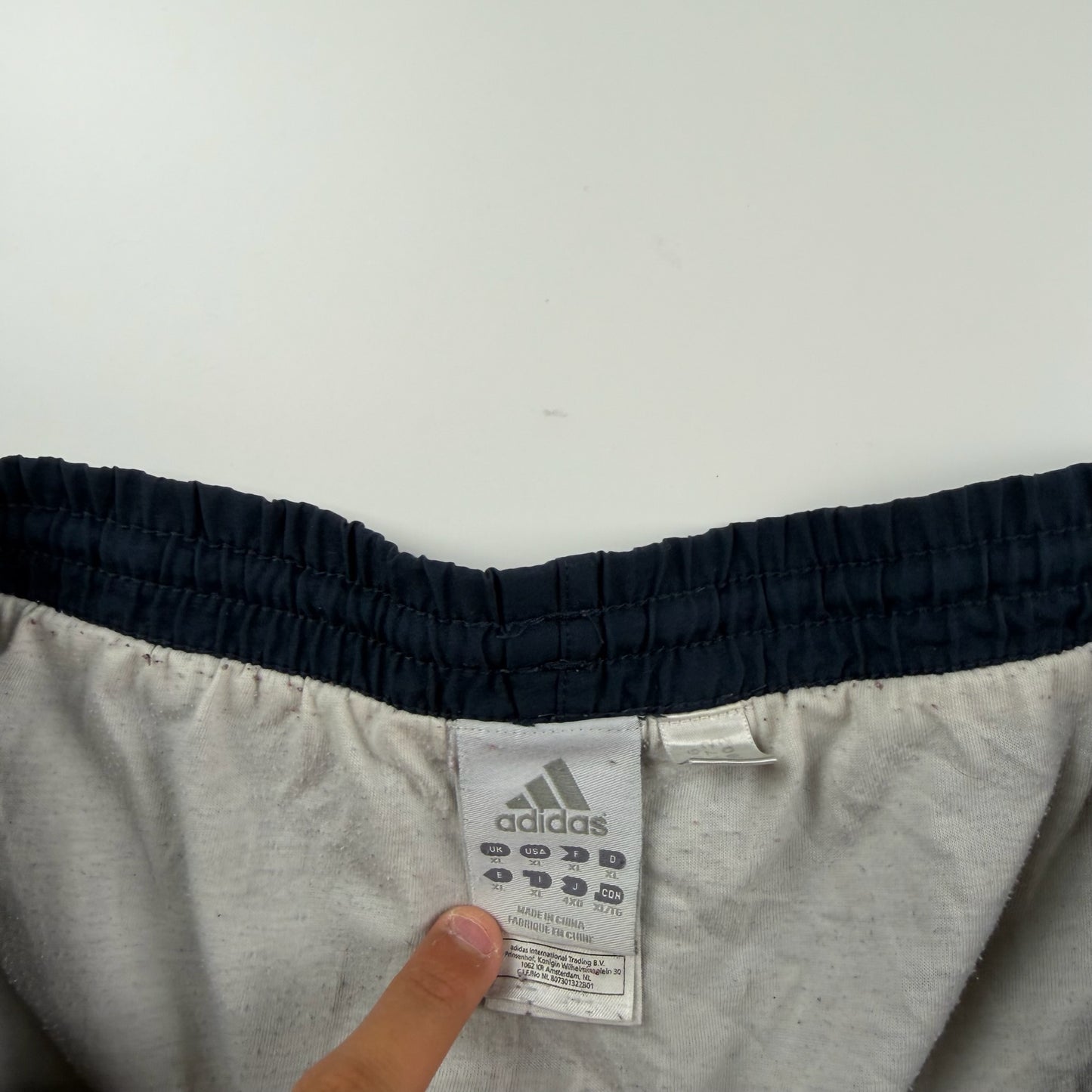 Adidas Shorts (XL)