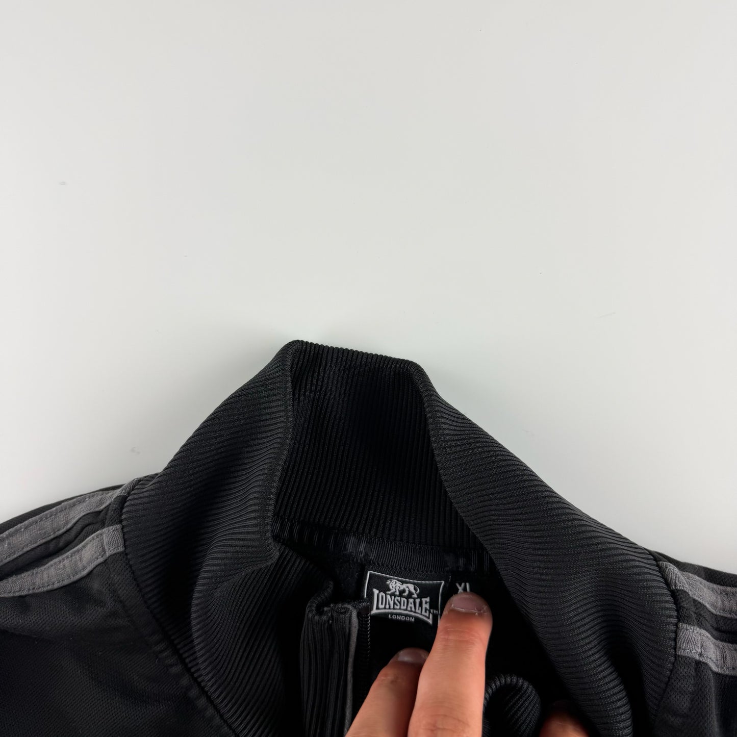 Lonsdale Trackjacket (XL)