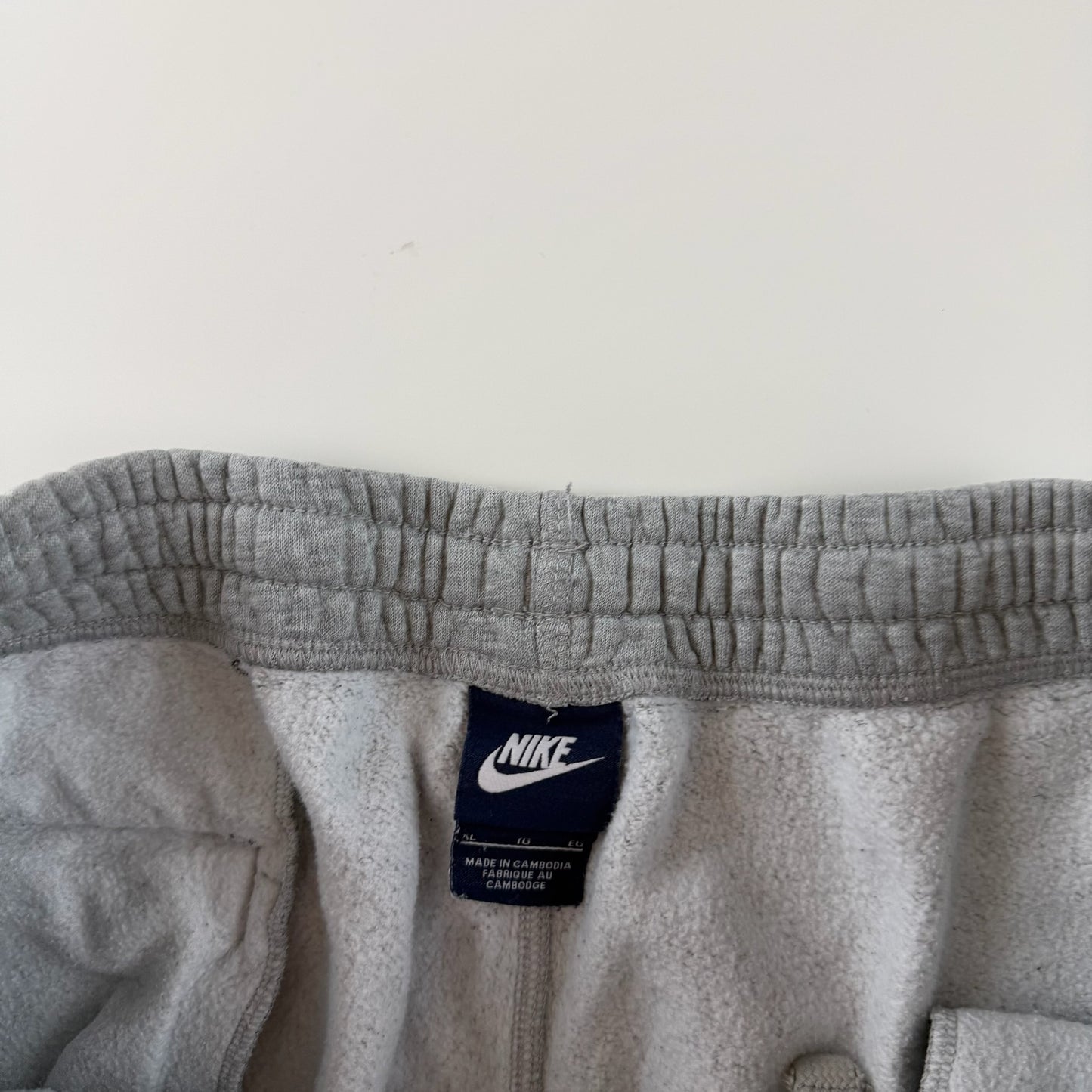 Nike Trackpants (XL)