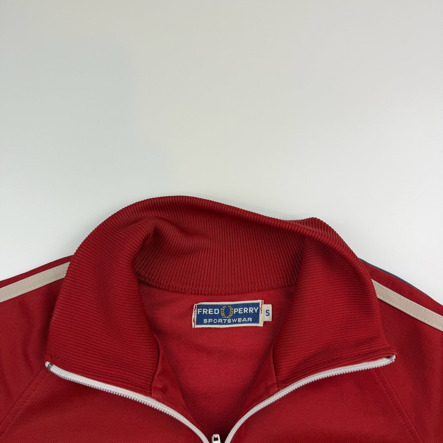 Fred Perry Trackjacket (S)