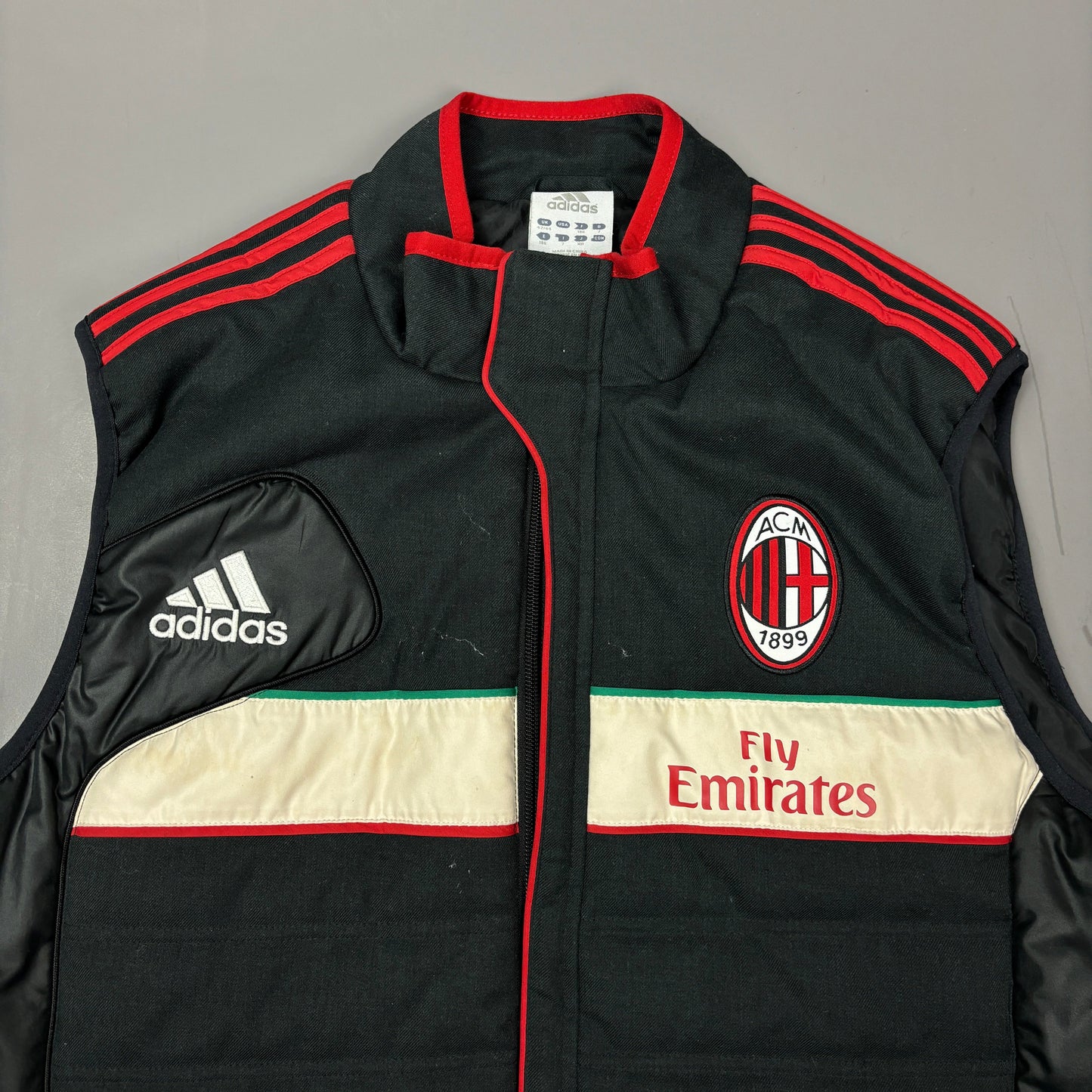 Adidas AC Milan Pufferweste (XL)