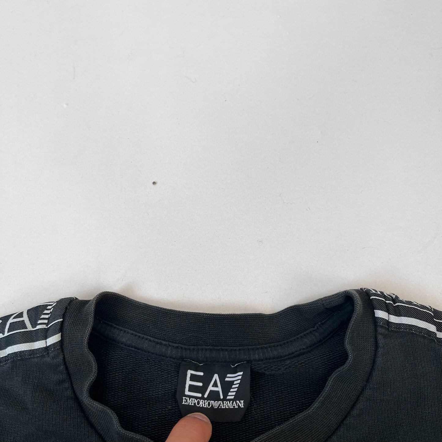 Armani Pulli (M)
