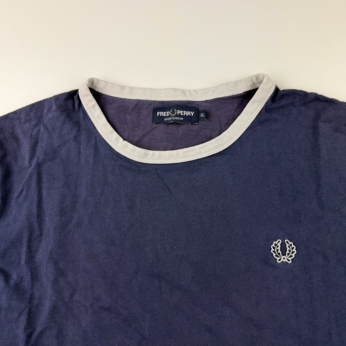 Fred Perry T-Shirt (XL)