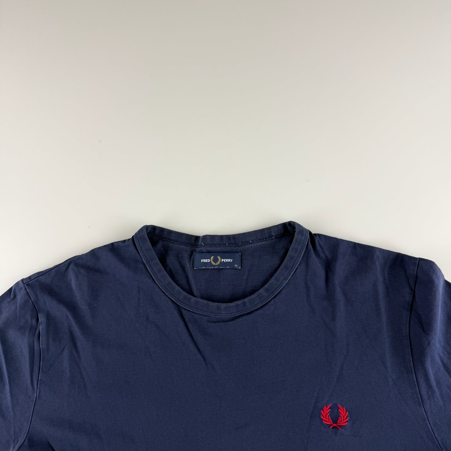 Fred Perry T-Shirt (XL)