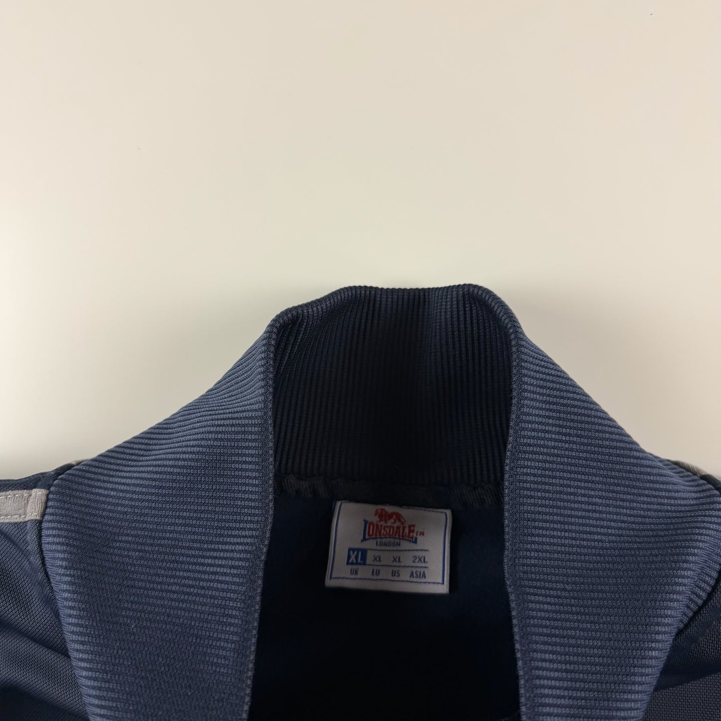 Lonsdale Trackjacket (XL)