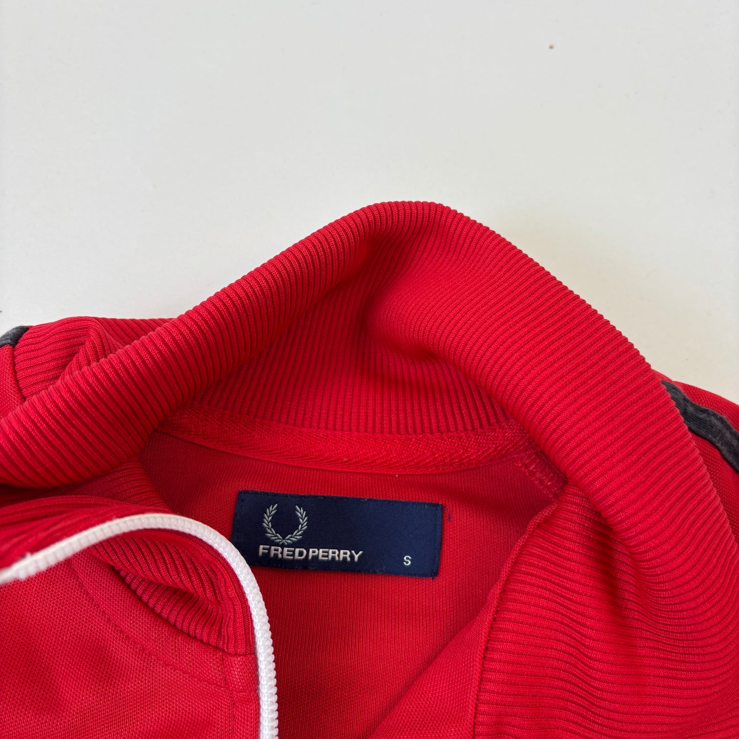 Fred Perry Trackjacket (S)