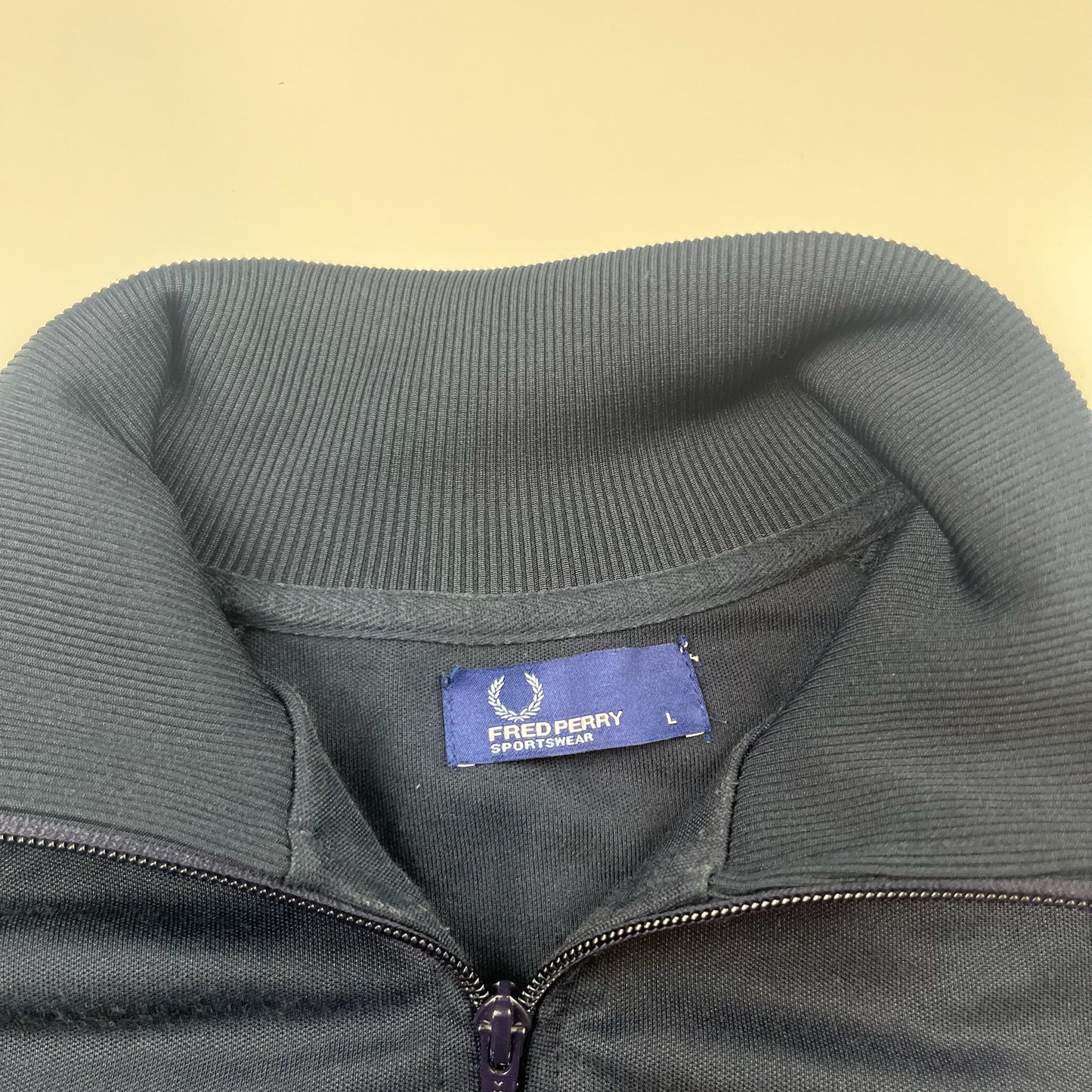 Fred Perry Trackjacket (L)