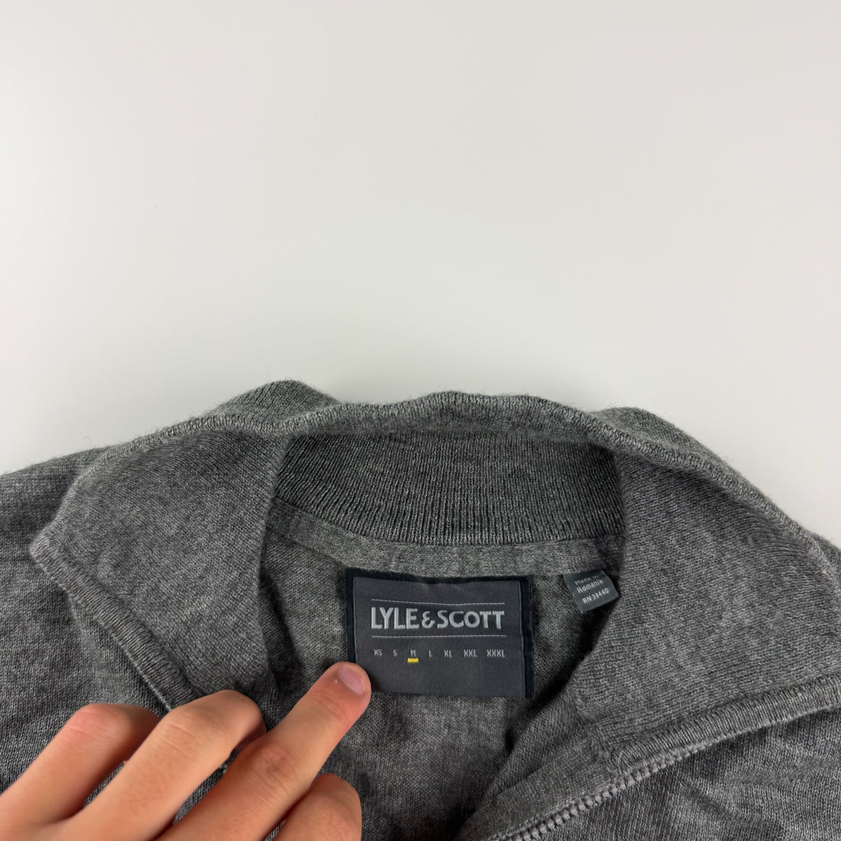 Lyle & Scott Halfzip (M)