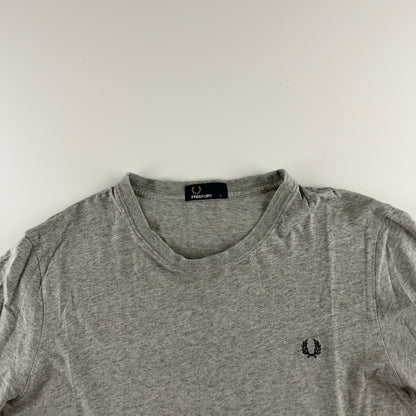 Fred Perry Tshirt (S)