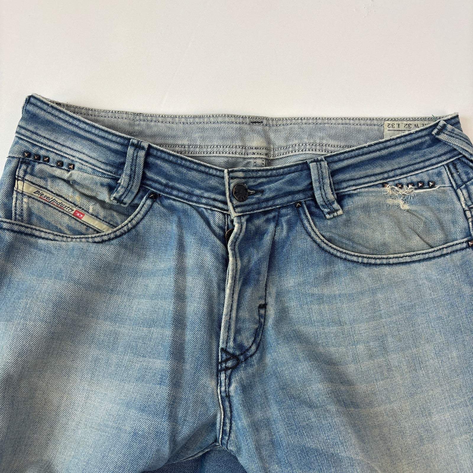 y2K Vintage Diesel Jeans (M)