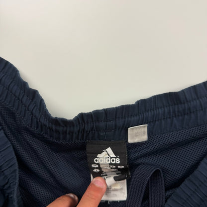 Adidas Shorts (L)