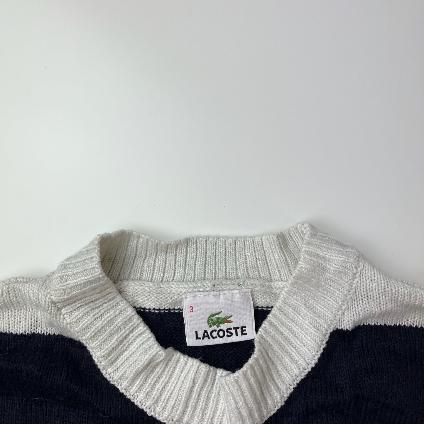 Lacoste sweater (S)
