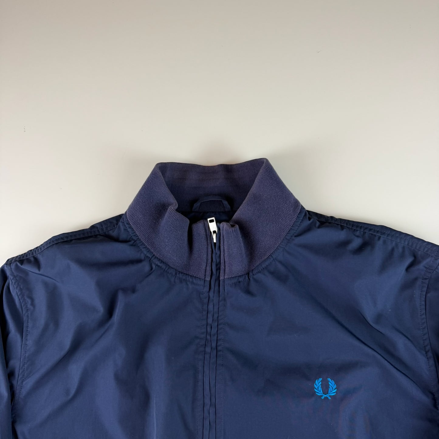 Fred Perry Jacke (XL)