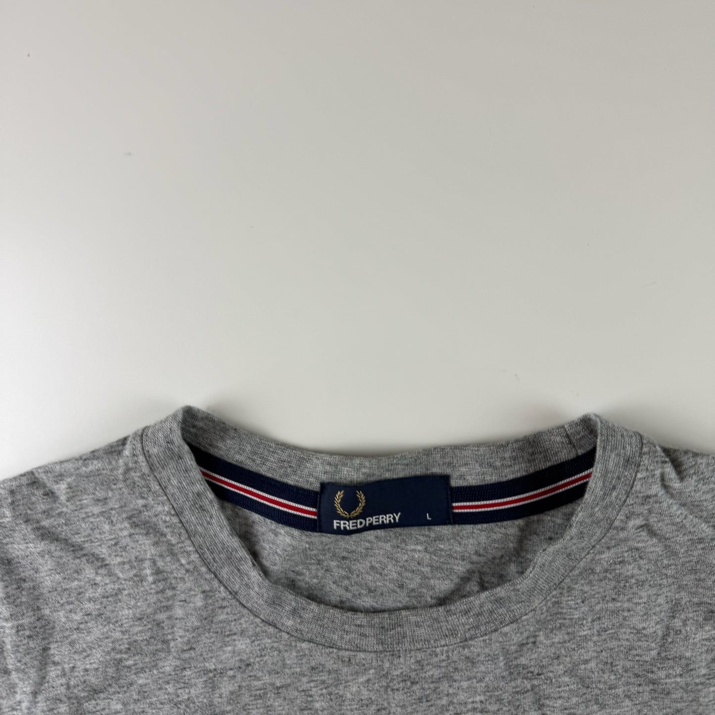 Fred Perry Tshirt (L)