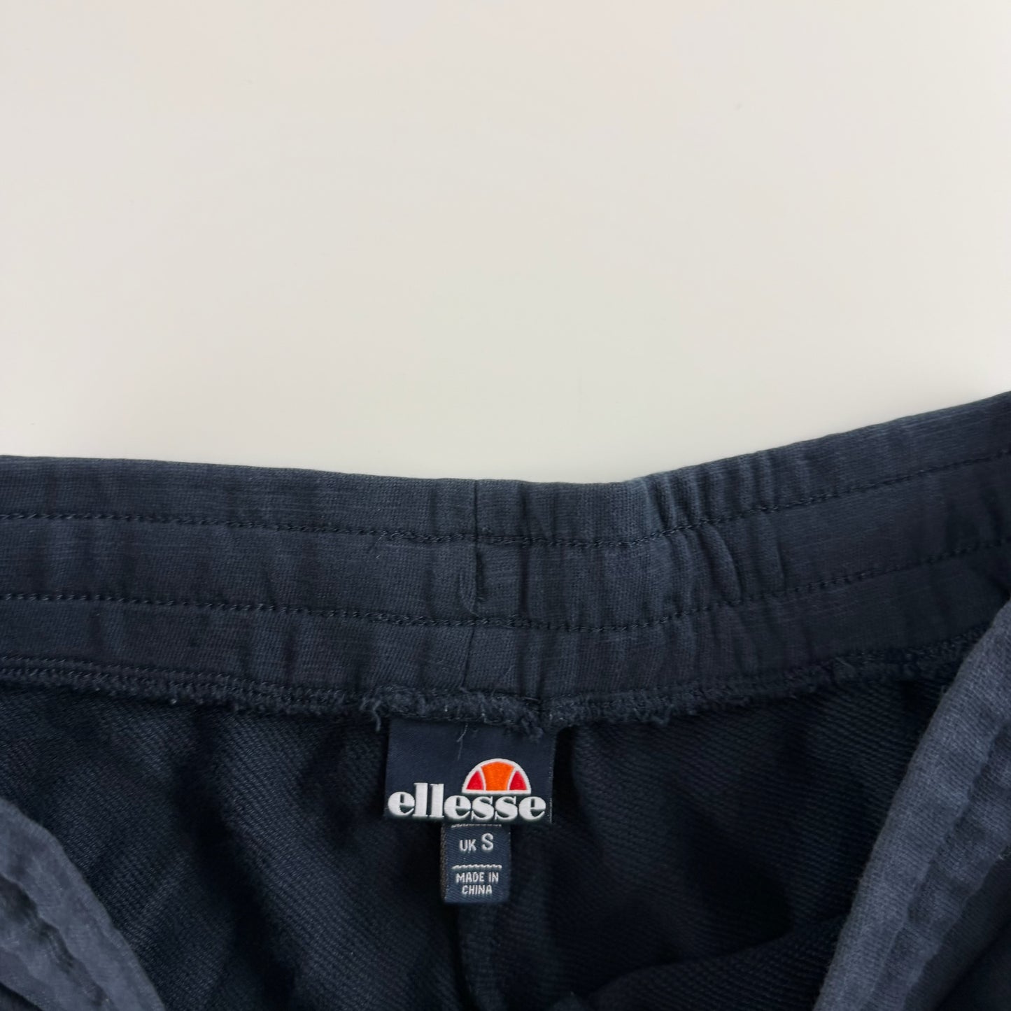 Ellesse Shorts (S)