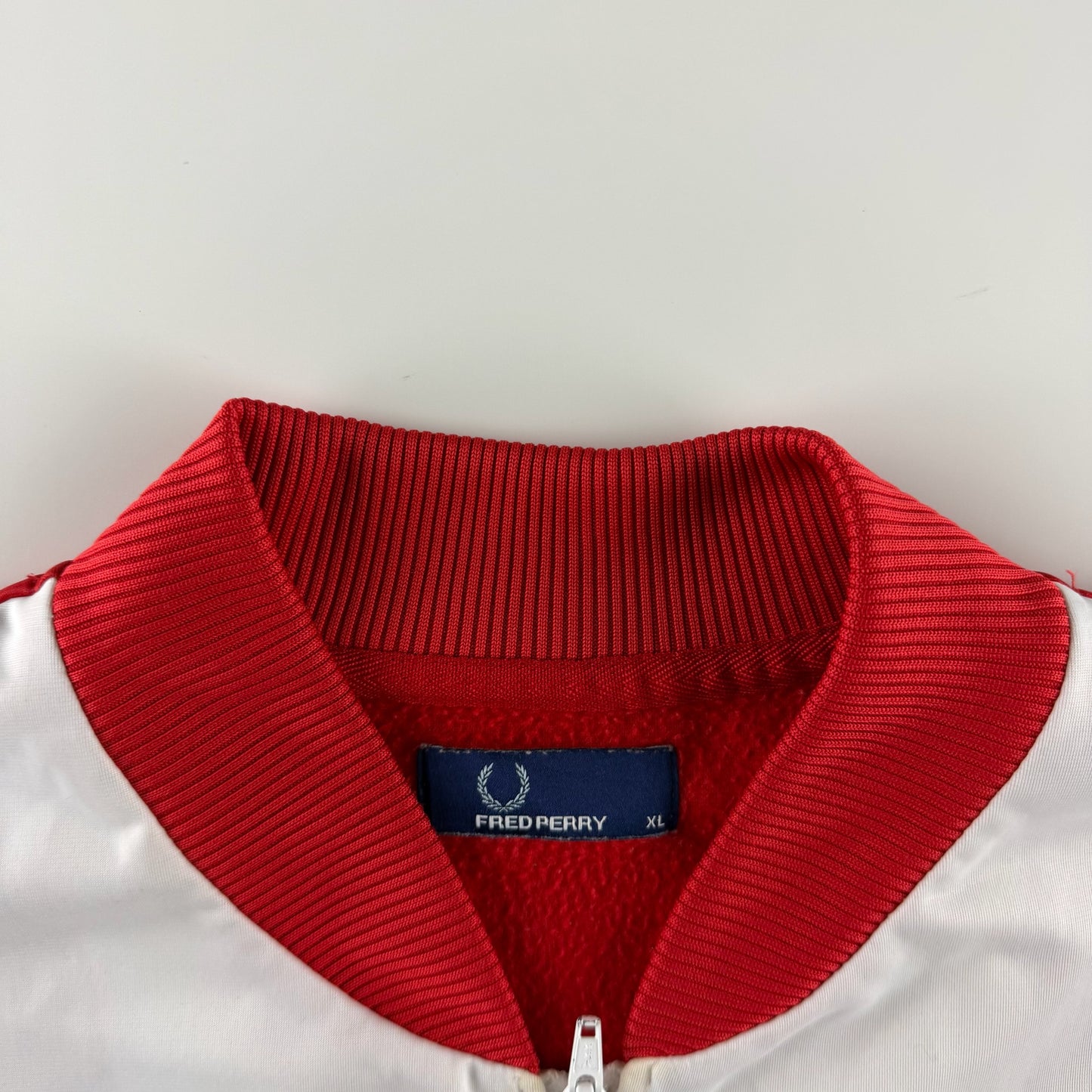 Fred Perry Trackjacket (XL)