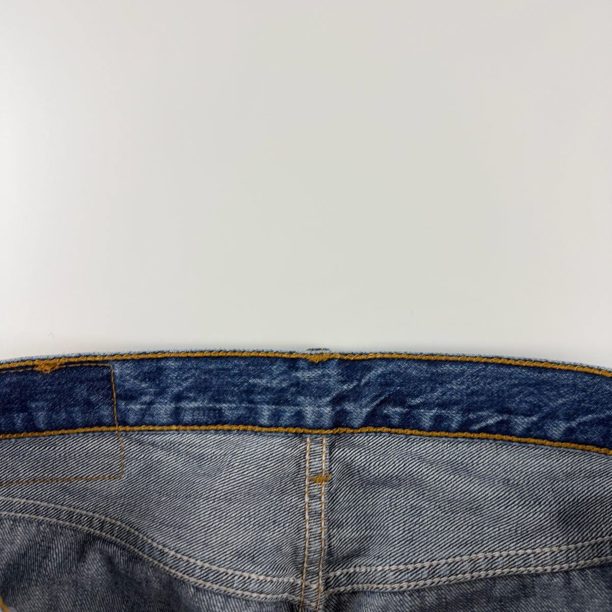 Levi’s Jeans (M)