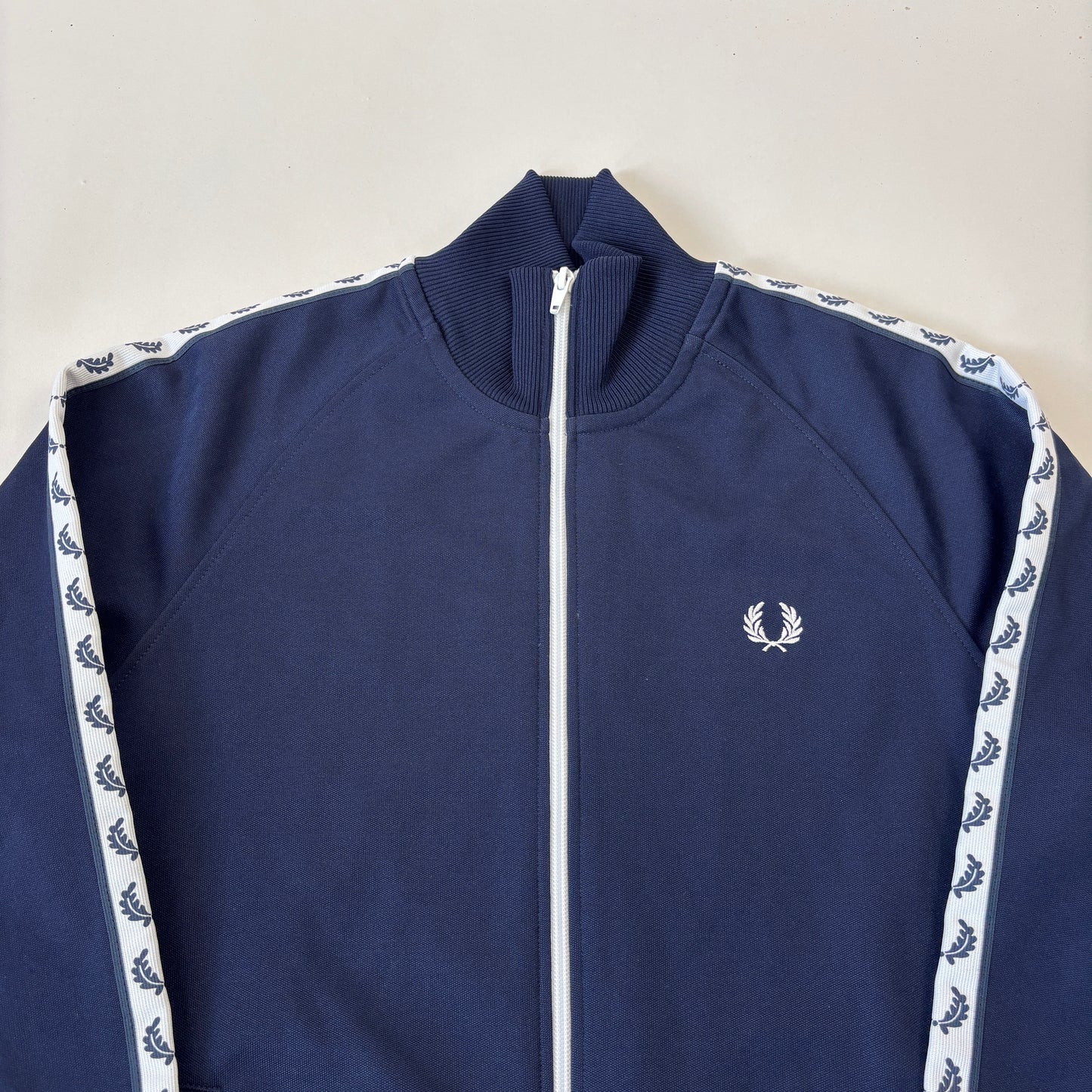 Fred Perry Trackjacket (XS)
