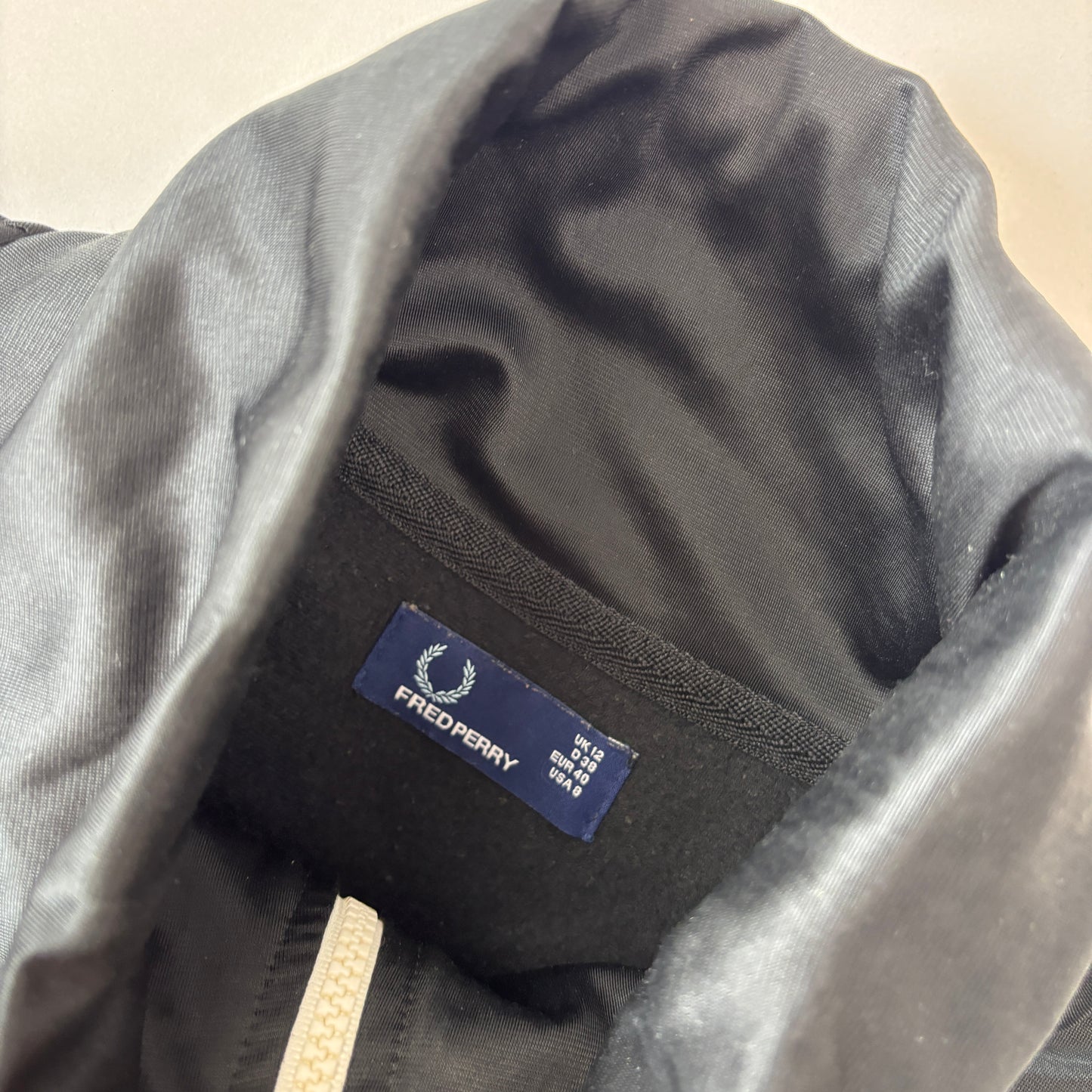 Fred Perry Trackjacket (M)