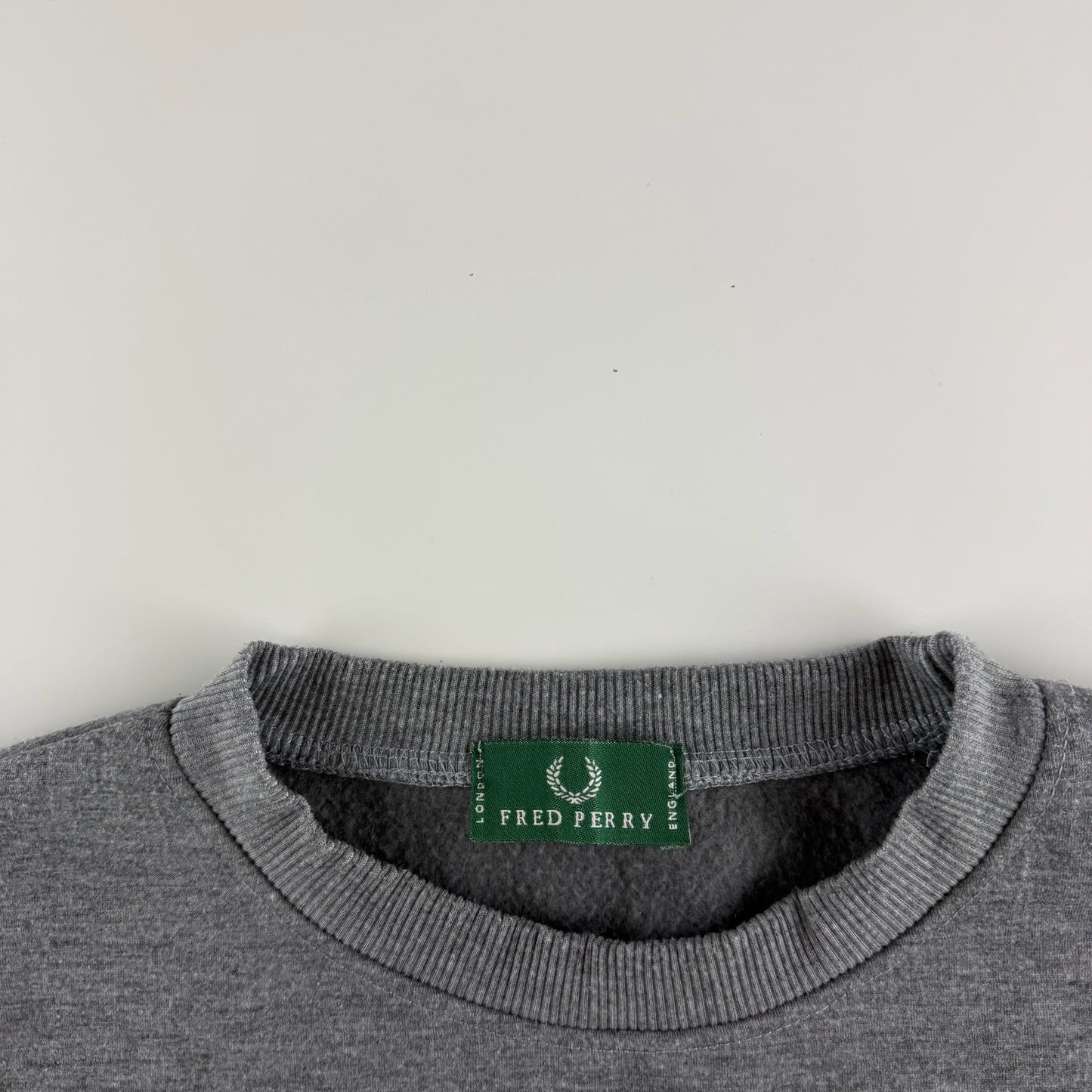 Fred Perry Pulli (XL)
