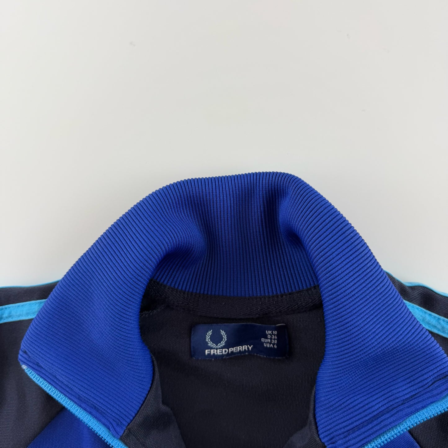 Fred Perry Trackjacket (S)