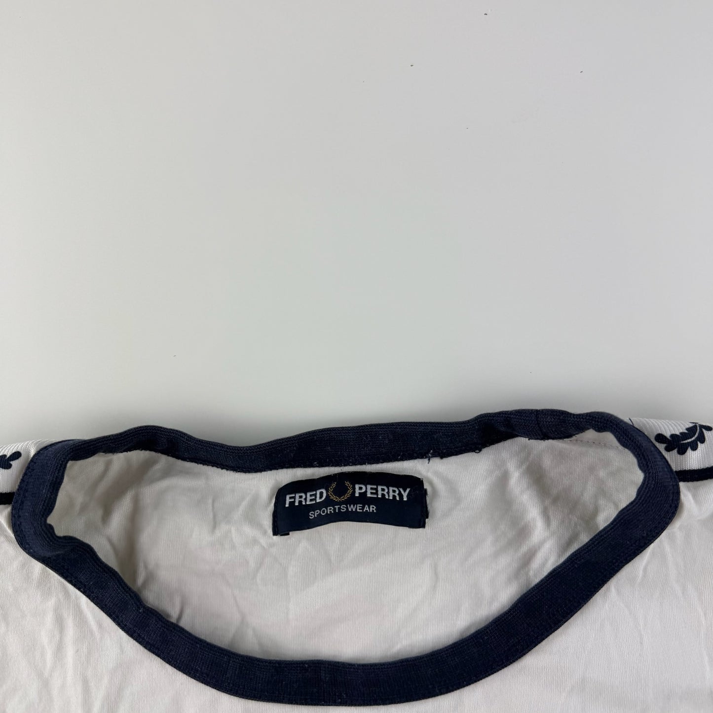 Fred Perry T-Shirt (XL)