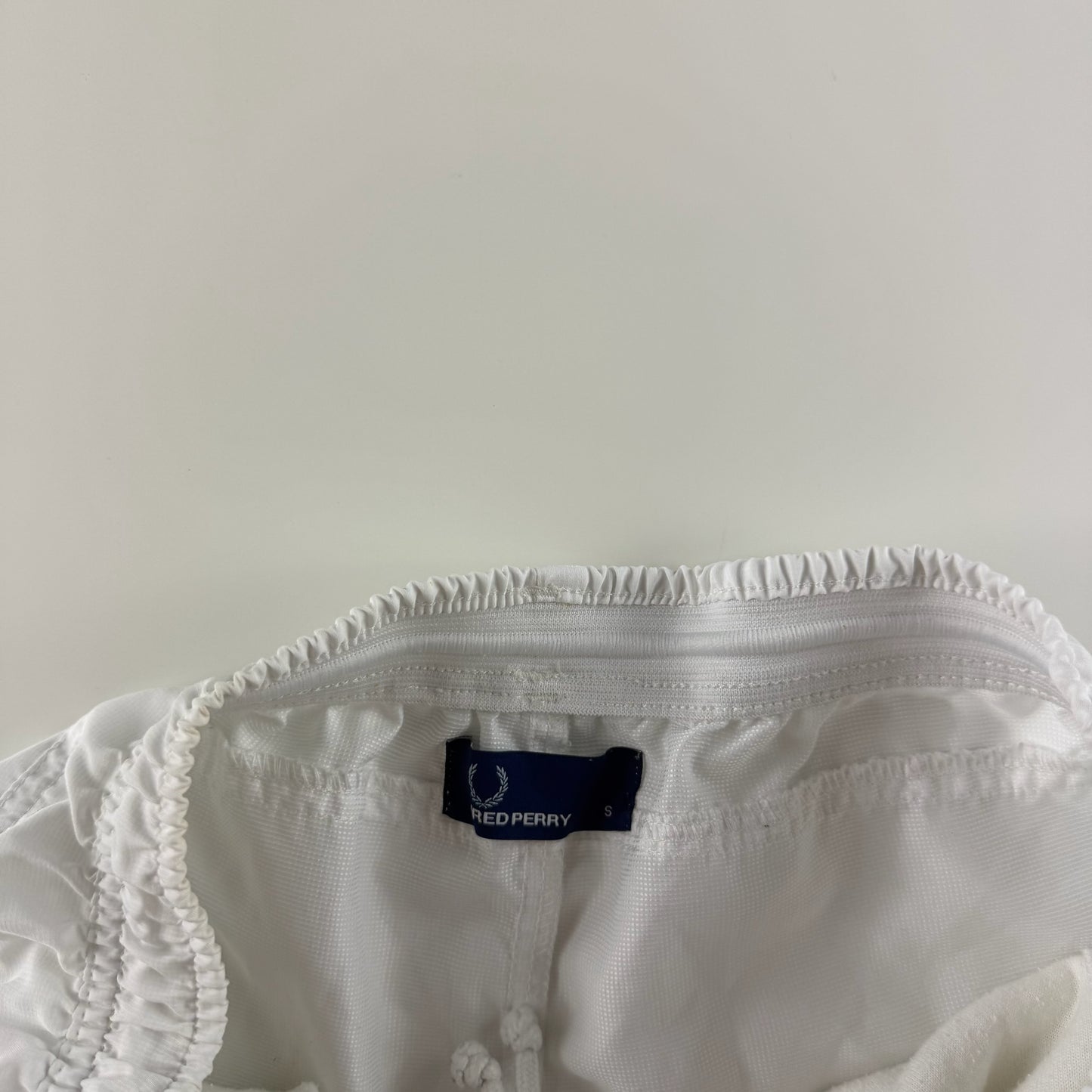 Fred Perry Shorts (S)