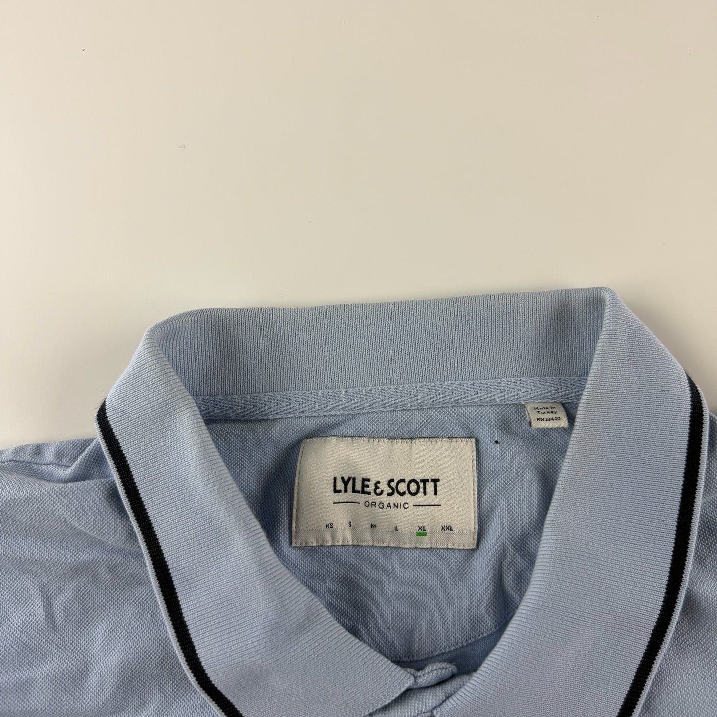Lyle & Scott T-Shirt (XL)