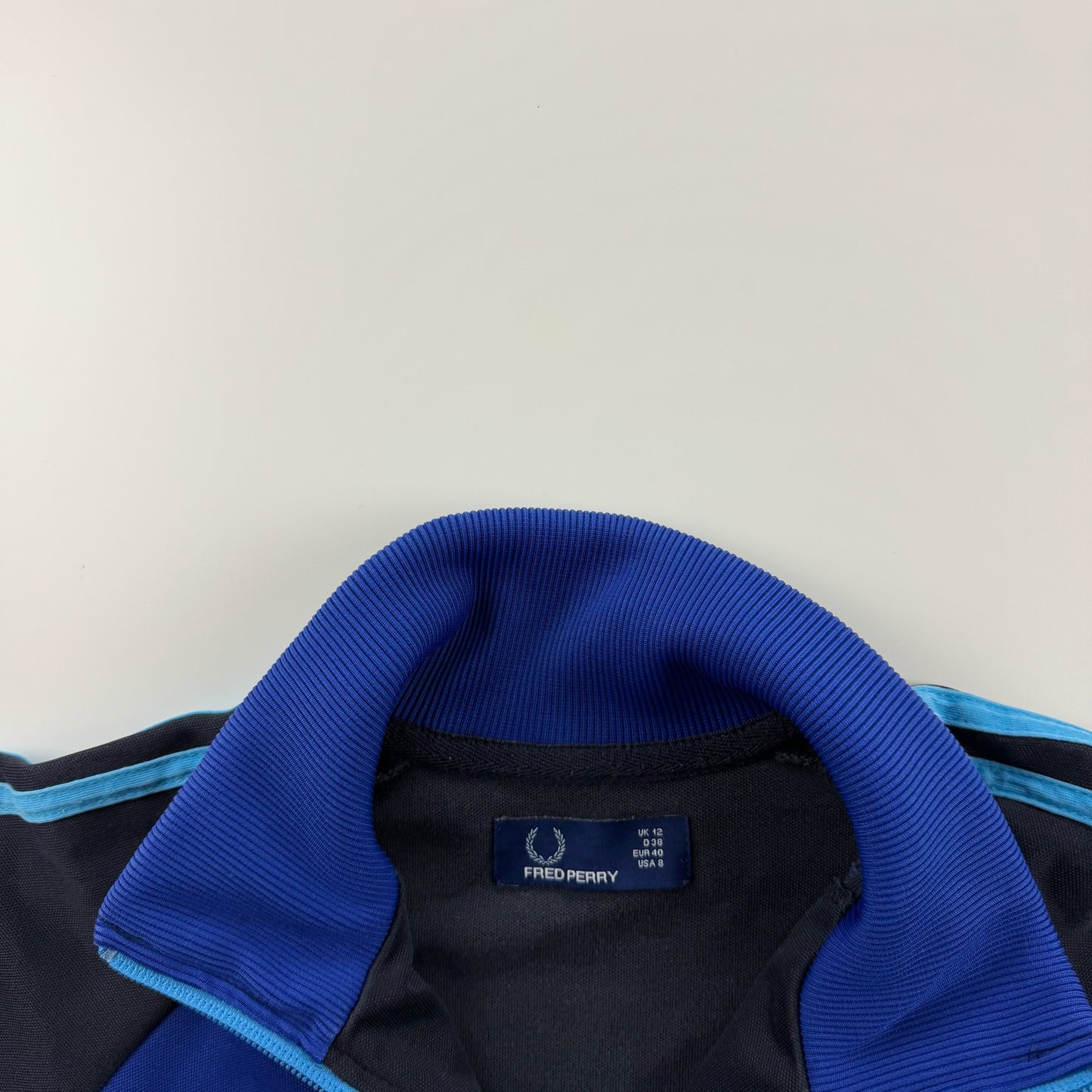 Fred Perry Trackjacket (S)