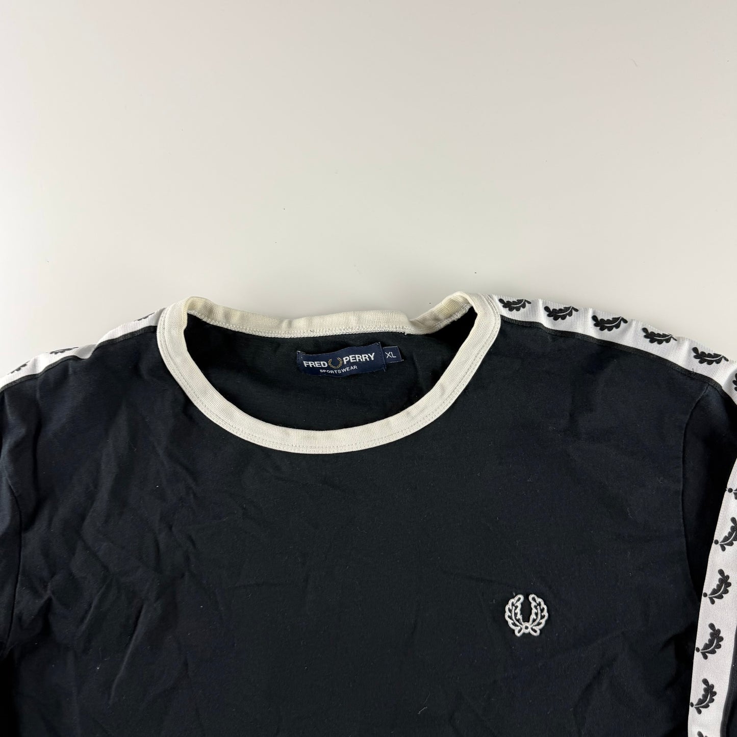 Fred Perry Pulli (XL)