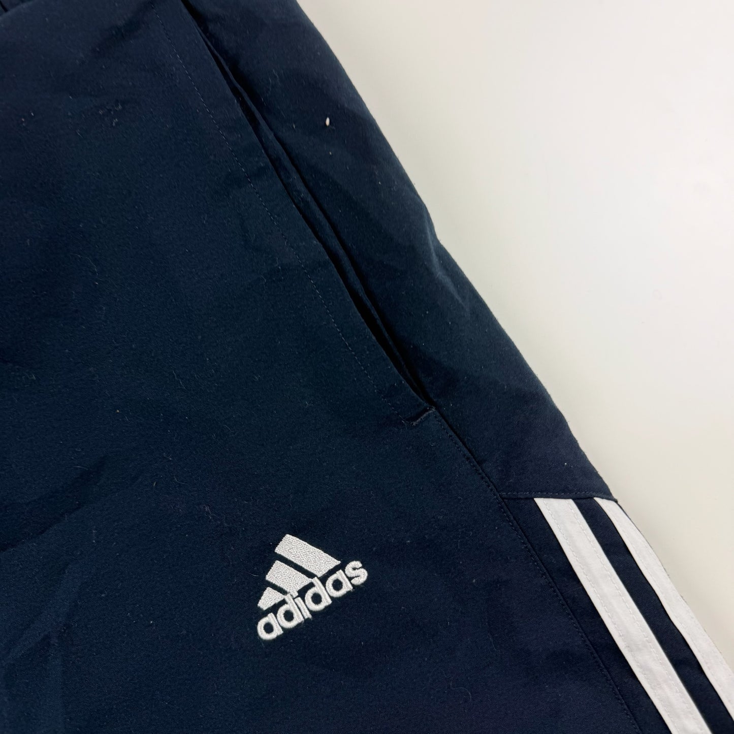 Adidas Shorts (L)