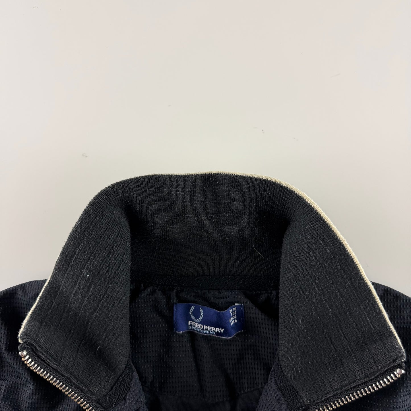 Fred Perry Jacke (S)