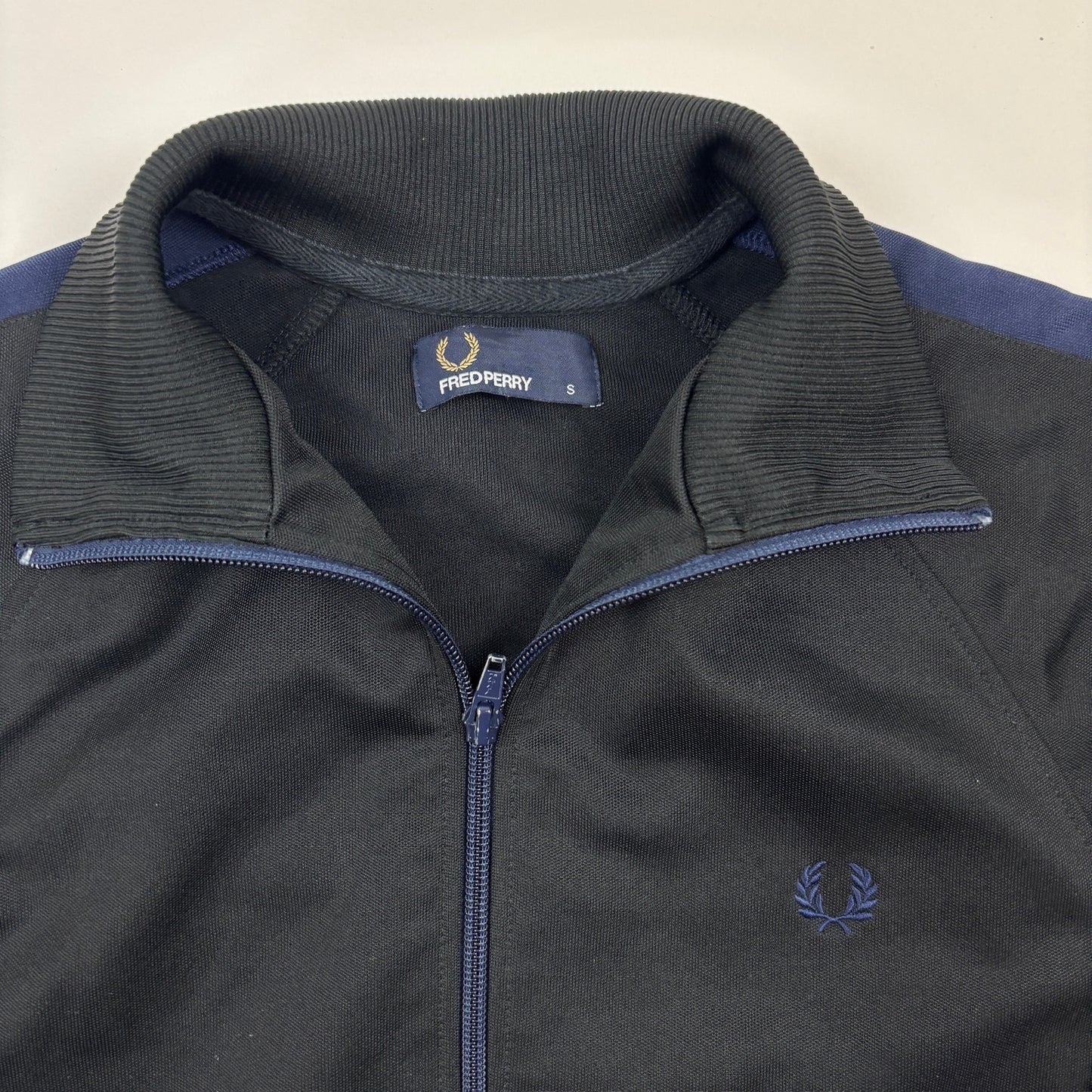 Fred Perry Trackjacket (S)